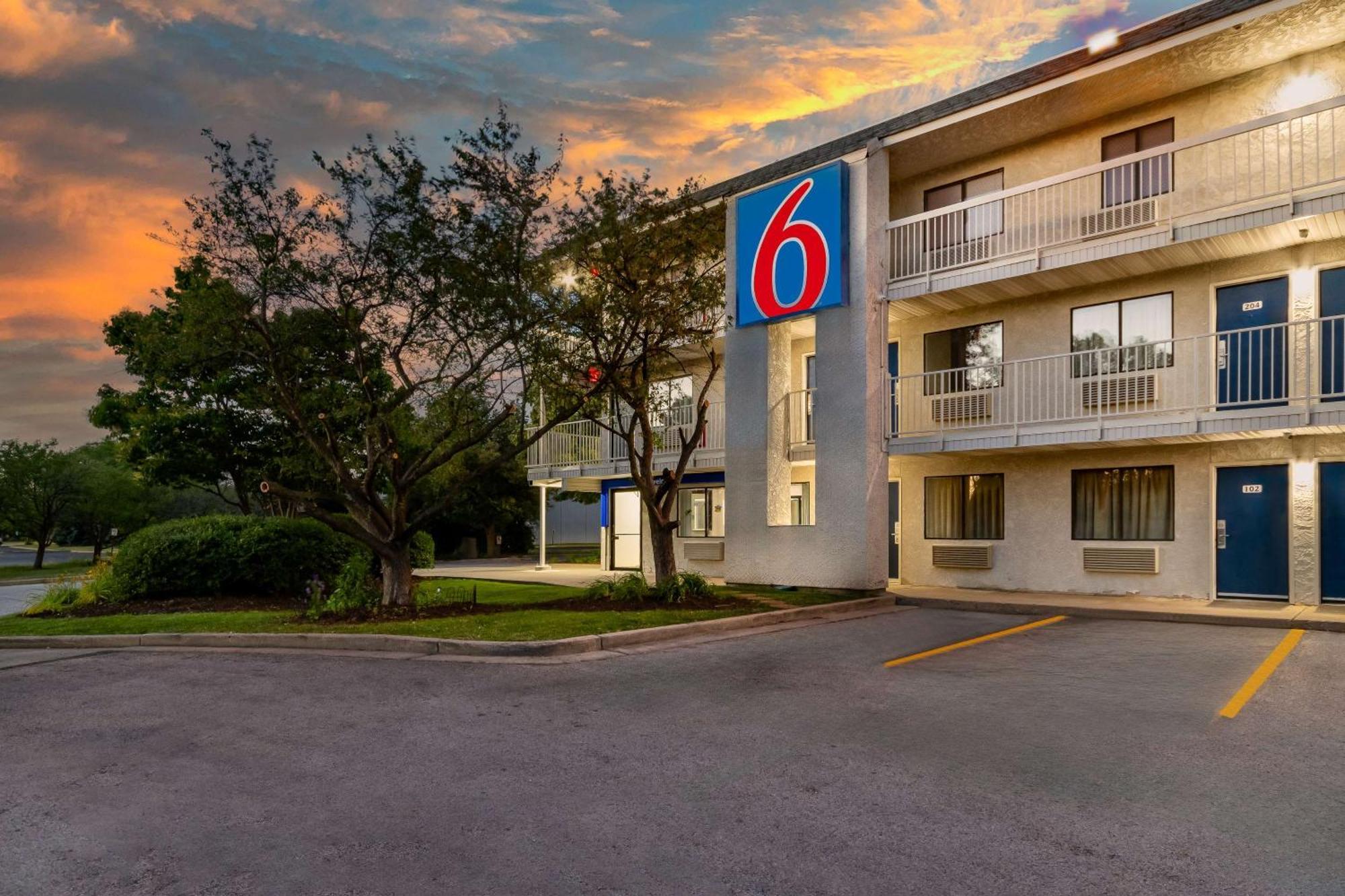 Motel 6-Rolling Meadows, Il - Chicago Northwest Екстериор снимка